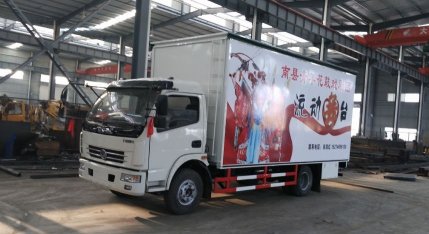 东风多利卡舞台车