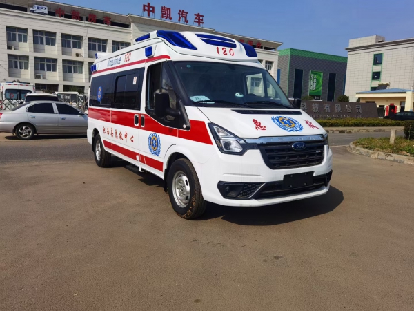 福特全顺V348救护车
