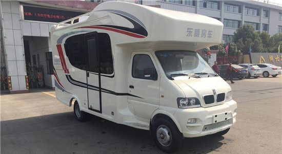 金杯房车C型