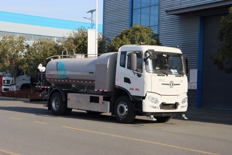 东风天锦纯电动清洗洒水车