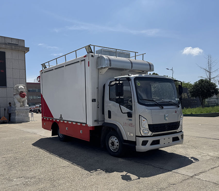 陕汽小型餐车