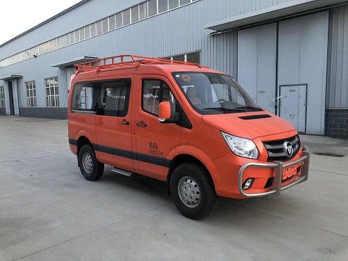福田图雅诺四驱运兵车