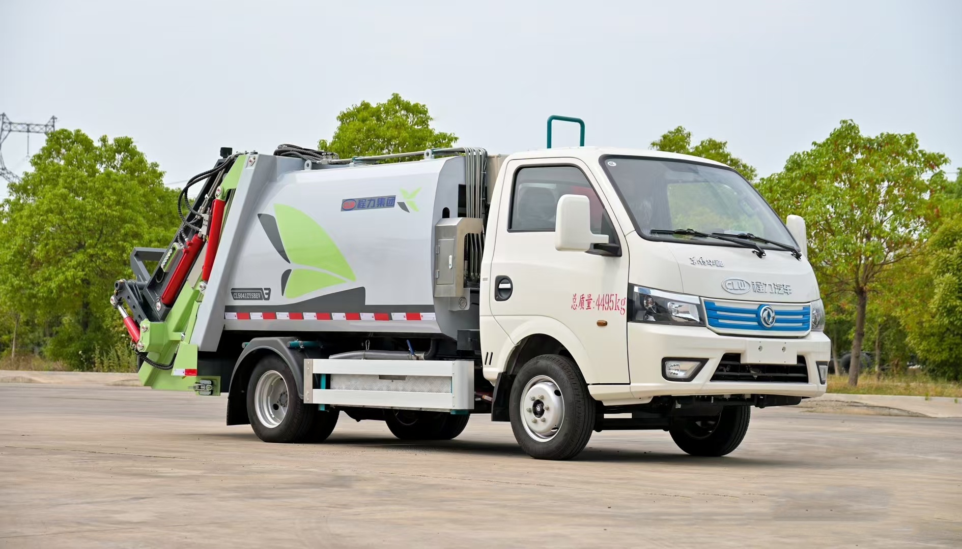 东风途逸小型压缩垃圾车